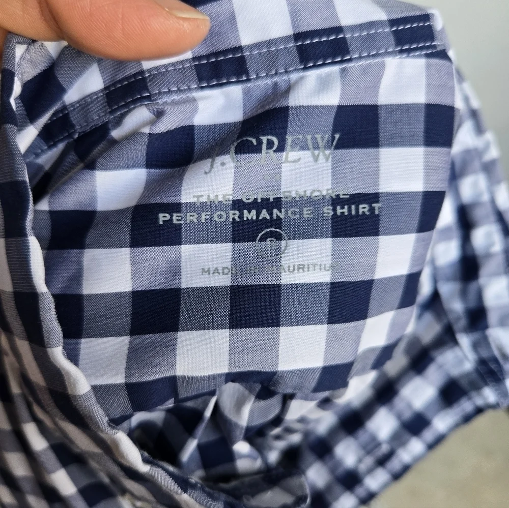 J. Crew Offshore Performance Button Down Plaid Blue And White Shirt Sz Small